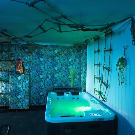 Gospodarstwo wiejskie Casawellness Amethyste Ou Jaspe Ocean Avec Jacuzzi Interieur *