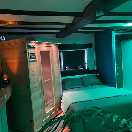 Gospodarstwo wiejskie Casawellness Amethyste Ou Jaspe Ocean Avec Jacuzzi Interieur *